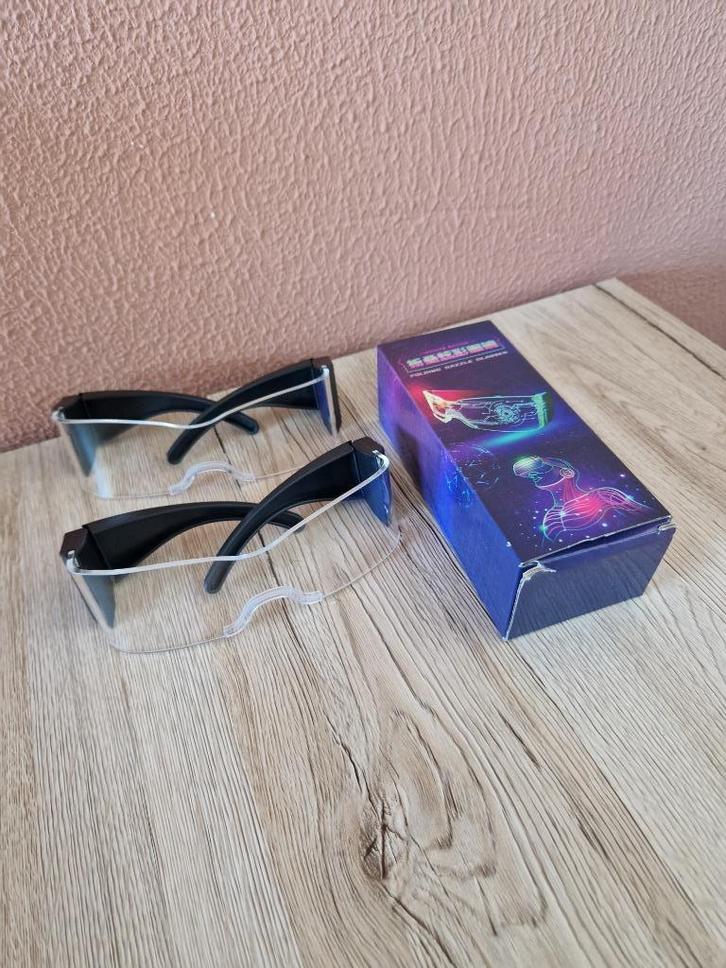 Led bril, Hobby en Vrije tijd, Feestartikelen, Gebruikt, Feestartikel, Ophalen of Verzenden