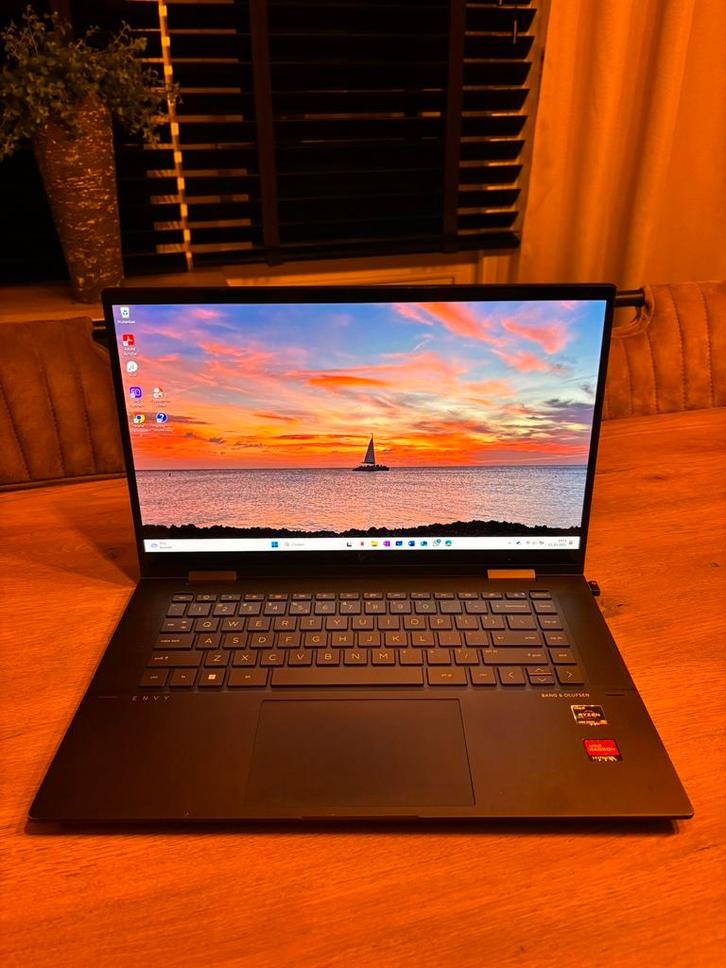 2-in-1 laptop - HP Envy uitstekende staat, Computers en Software, Windows Laptops, Zo goed als nieuw, 15 inch, SSD, 4 Ghz of meer