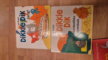 Verschillende kinderboeken beschikbaar voor biedingen