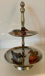 Zilverkleurige etagère met kleine beschadiging, Ophalen of Verzenden, Gebruikt