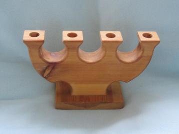 Vintage handgemaakte houten kerstkandelaar uit Zweden beschikbaar voor biedingen