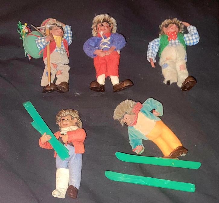 Set 5 Peter Mecki Steiff figuren egel skiën bergen Alpen, Verzamelen, Poppetjes en Figuurtjes, Gebruikt, Verzenden