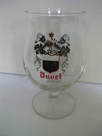 Duvel glas met wapenschild beschikbaar voor biedingen