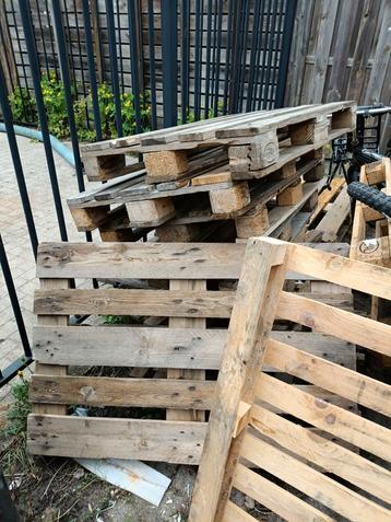 Euro pallets  beschikbaar voor biedingen
