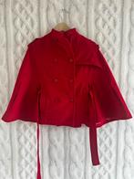 Rood wollen capje met centuur - Maat XS, Kleding | Dames, Ophalen of Verzenden, Zo goed als nieuw, Maat 34 (XS) of kleiner, Rood