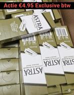 €4.95 ex Astra Superior Platinum Double Edge Scheermesjes, Ophalen of Verzenden, Nieuw, Gehele gezicht, Reiniging