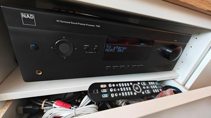 NAD t187, VM300, AM230 en Bluos module Surround processor, Audio, Tv en Foto, Versterkers en Receivers, Zo goed als nieuw, Overige systemen