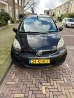 Toyota Aygo 1.0 12V Vvt-i 5DRS 2009 Zwart, Origineel Nederlands, Te koop, Benzine, 4 stoelen