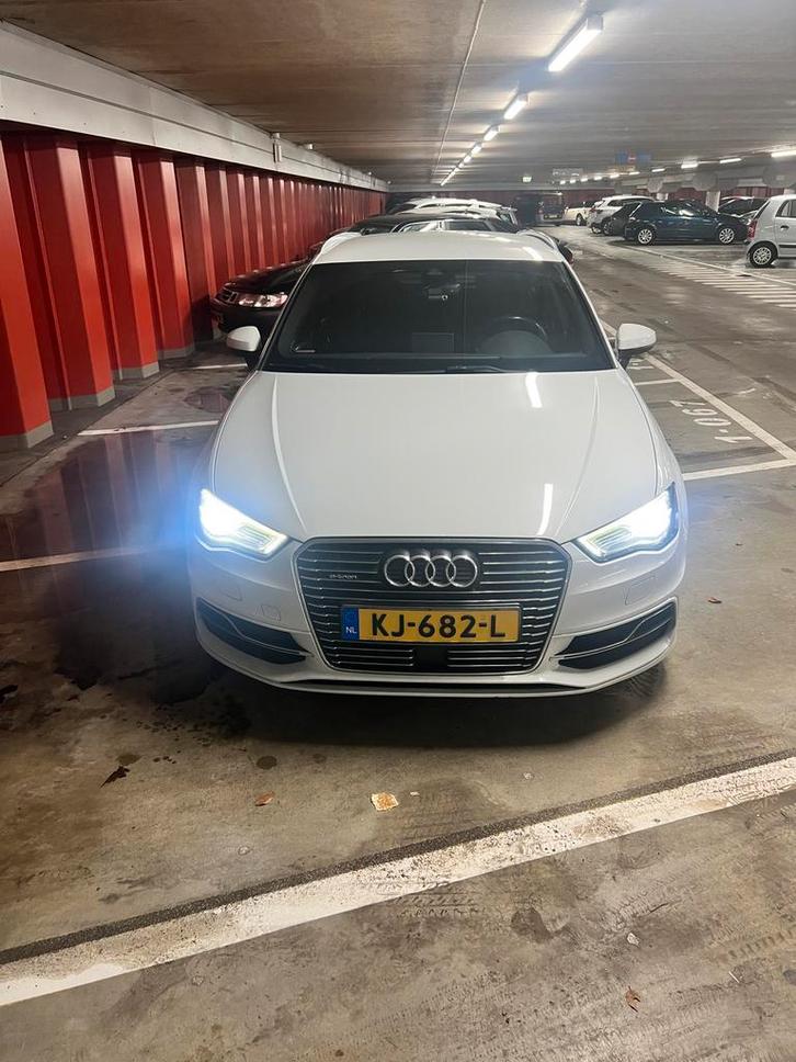 Audi A3 1.4 TFSI e-tron PHEV S-Tronic 2015, Auto's, Audi, Particulier, A3, ABS, Achteruitrijcamera, Airbags, Airconditioning, Alarm