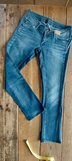 Mooie G-Star 3301 jeans.
Mid skinny/ low rise.
Maat 38/40, Blauw, Ophalen of Verzenden, W30 - W32 (confectie 38/40), G-STAR RAW