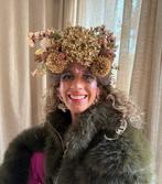 Bruin gouden bloemenband voor carnaval!, Kleding | Dames, Carnavalskleding en Feestkleding, Ophalen of Verzenden, Carnaval