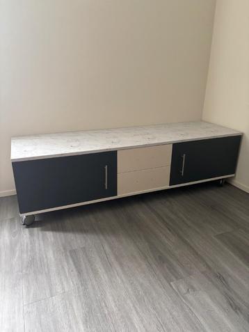 Kast