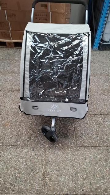 Kinder kar (fiets) en duwen beschikbaar voor biedingen