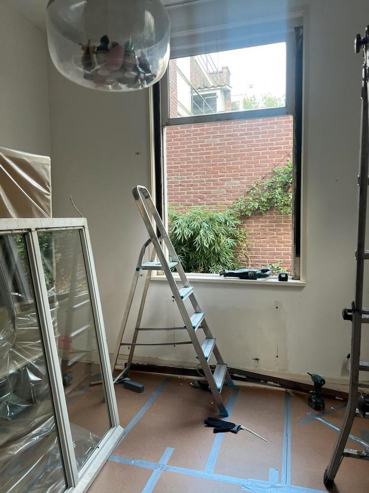 postadres gezocht Hardwerkende timmerman, Doe-het-zelf en Verbouw, Hang- en Sluitwerk, Zo goed als nieuw, Slot, Ophalen of Verzenden