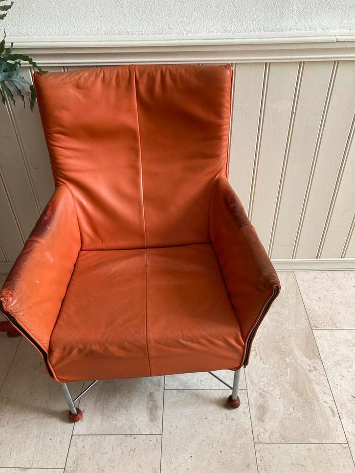Montis Charlie fauteuil cognac leer vintage rvs onderstel, Huis en Inrichting, Fauteuils, Gebruikt, Leer, 50 tot 75 cm, 75 tot 100 cm