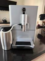 Jura Ena Micro 9 + melkhouder, Witgoed en Apparatuur, Koffiezetapparaten, Gebruikt, Koffiemachine, 4 tot 10 kopjes, Afneembaar waterreservoir