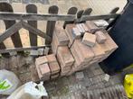 Gratis klinkers en border tegels, Tuin en Terras, Ophalen, Zo goed als nieuw, Beton, Klinkers