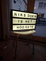 Lichtbak met losse letters, Ophalen