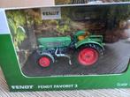 Fendt Favorit 3 2 Wd Oude Trekker Ros, Hobby en Vrije tijd, Modelauto's | 1:32, Ophalen of Verzenden, Nieuw, Tractor of Landbouw