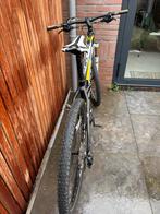 Scott Scale 930 Carbon MTB - verende voorvork - Maat M, Hardtail, Heren, 49 tot 53 cm, Zo goed als nieuw