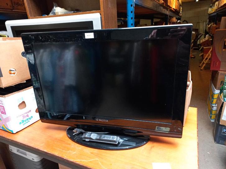 Qmedia 32" FHD LCD TV, Audio, Tv en Foto, Televisies, Gebruikt, LCD, 60 tot 80 cm, Full HD (1080p), Overige merken, 50 Hz, Ophalen