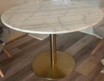 Echte marmeren tafel met gouden voet, Ophalen