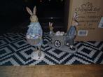 Leuke decoratieve konijnenbeeldjes, Tuin en Terras, Tuinbeelden, Ophalen, Zo goed als nieuw, Kunststof, Dierenbeeld