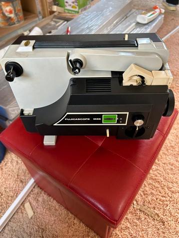 Projecteur Fujicascope M36 beschikbaar voor biedingen