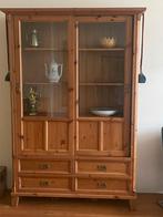 Grote Vitrinekast - 2m hoog, 1.40m breed, Huis en Inrichting, Ophalen, Gebruikt, 100 tot 150 cm, 200 cm of meer