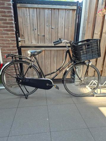 28 inch Oma fiets beschikbaar voor biedingen