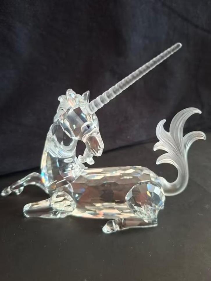 Swarovski jaarstuk de Eenhoorn, Verzamelen, Swarovski, Zo goed als nieuw, Figuurtje, Ophalen of Verzenden