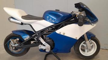 Minibike, wedstrijd bike.  beschikbaar voor biedingen