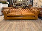 NIEUW: Chesterfield Rossendale 3,5 Zits bank cognac Camel, Nieuw, Leer, Ophalen of Verzenden