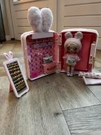 Na Na Na Surprise pop in koffer - Nieuwstaat!, Kinderen en Baby's, Speelgoed | Poppen, Ophalen, Zo goed als nieuw, Overige typen