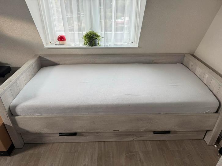 Kidsmill Bed & Kast - Complete Kinderkamer!, Huis en Inrichting, Kasten | Kledingkasten, Gebruikt, 150 tot 200 cm, 100 tot 150 cm