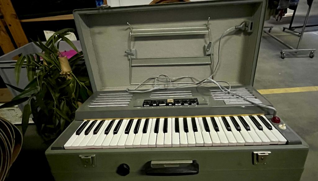 German Vintage  (1950's)  Electronic Harmonium, Muziek en Instrumenten, Orgels, Ophalen, Gebruikt, 1 klavier, Harmonium