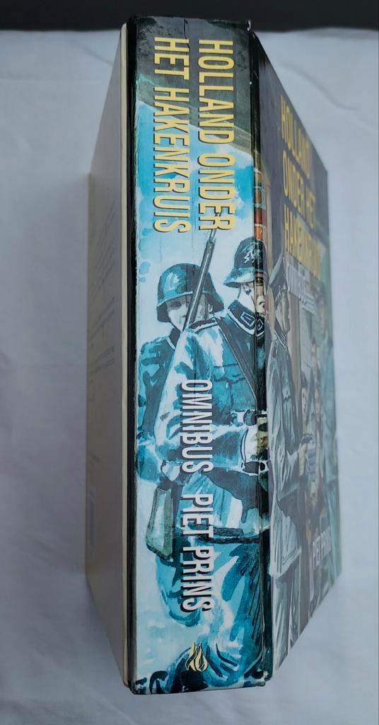 Piet Prins - Holland onder het hakenkruis, Boeken, Kinderboeken | Jeugd | onder 10 jaar, Zo goed als nieuw, Fictie algemeen, Ophalen of Verzenden