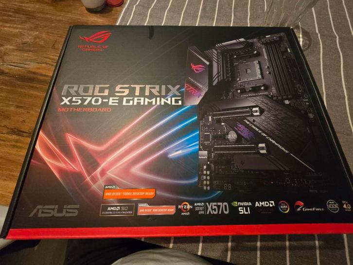 ASUS ROG Strix X570-E Gaming moederbord., Computers en Software, Moederborden, DDR4, Ophalen of Verzenden