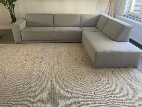 Coming lifestyle puffy hoekbank grijs, Huis en Inrichting, Banken | Bankstellen, Zo goed als nieuw, Hoekbank, Vierpersoons of meer