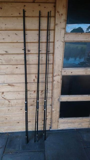 Black Phantom carp 3.60m / 3x - JRC Hengel Foudraal 1x. beschikbaar voor biedingen