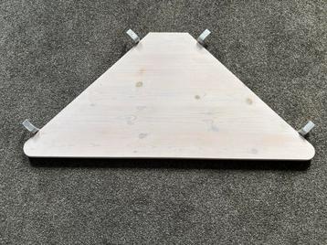 Lifetime Driehoek Plank Whitewash beschikbaar voor biedingen