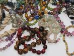 23 diverse armbanden - in één koop --- 16 euro!, Overige materialen, Ophalen of Verzenden, Zo goed als nieuw, Overige kleuren