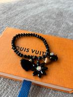 Leuk armbandje, Ophalen of Verzenden, Zo goed als nieuw, Zwart, Met bedels of kralen