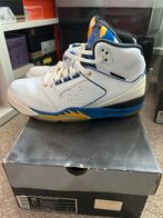 Jordan 60 plus, Kleding | Heren, Schoenen, Ophalen of Verzenden, Zo goed als nieuw, Nike Air Jordan, Wit