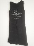 zwarte Geisha jurk, met tekst "La joie de vivre", Kinderen en Baby's, Kinderkleding | Maat 164, Meisje, Ophalen of Verzenden, Zo goed als nieuw