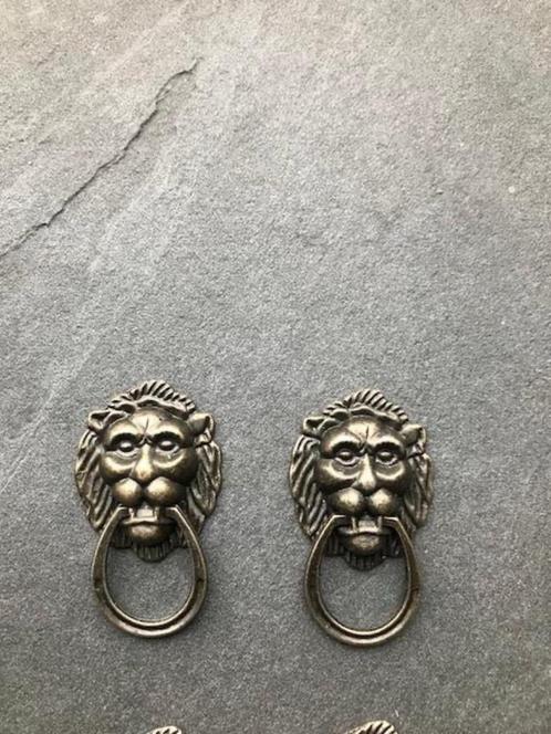 Ladeknop leeuw voor een brocante of oosterse kast deurknop, Huis en Inrichting, Woonaccessoires | Overige, Nieuw, Ophalen of Verzenden