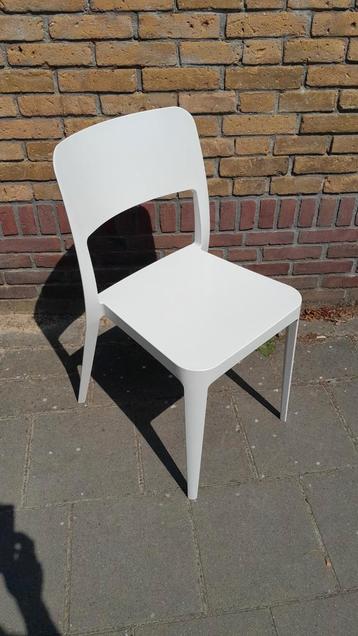 Zgan witte kunststof stoel Nene' chair Paolo Vernier