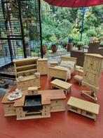 Hele leuke set voor poppenhuis 1.12  brocant., Verzamelen, Ophalen of Verzenden, Zo goed als nieuw, Poppenhuis