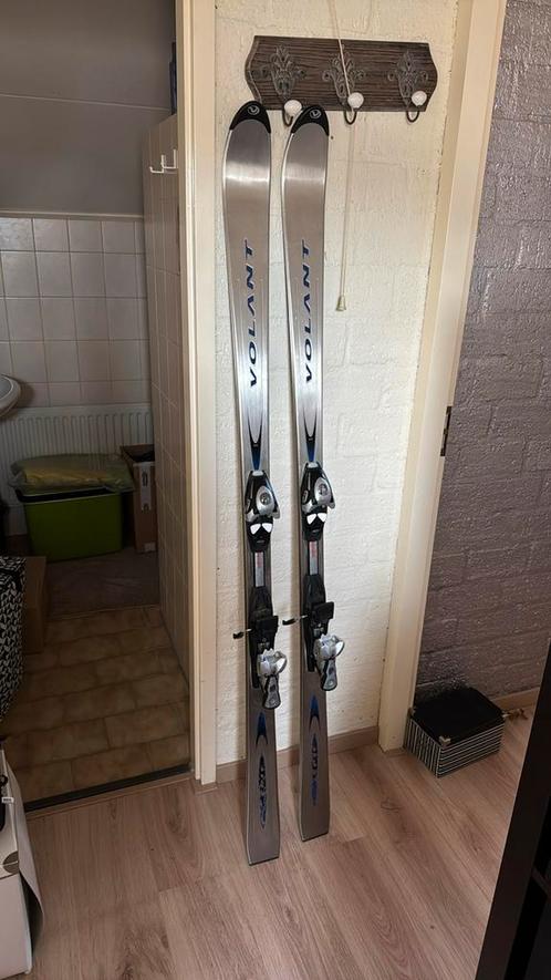 Volant ski’s USA met atomic schoenen, Sport en Fitness, Skiën en Langlaufen, Zo goed als nieuw, Ski's, Atomic, 160 tot 180 cm