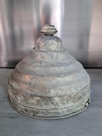 Unieke zinken ijsdeksel cloche brocante vintage industriële beschikbaar voor biedingen